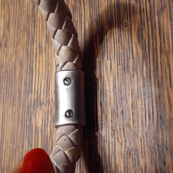 BURBERRY AUTHENTIC LEATHER BRAIDED BANGLE EUC UNISEX - Picture 8 of 8